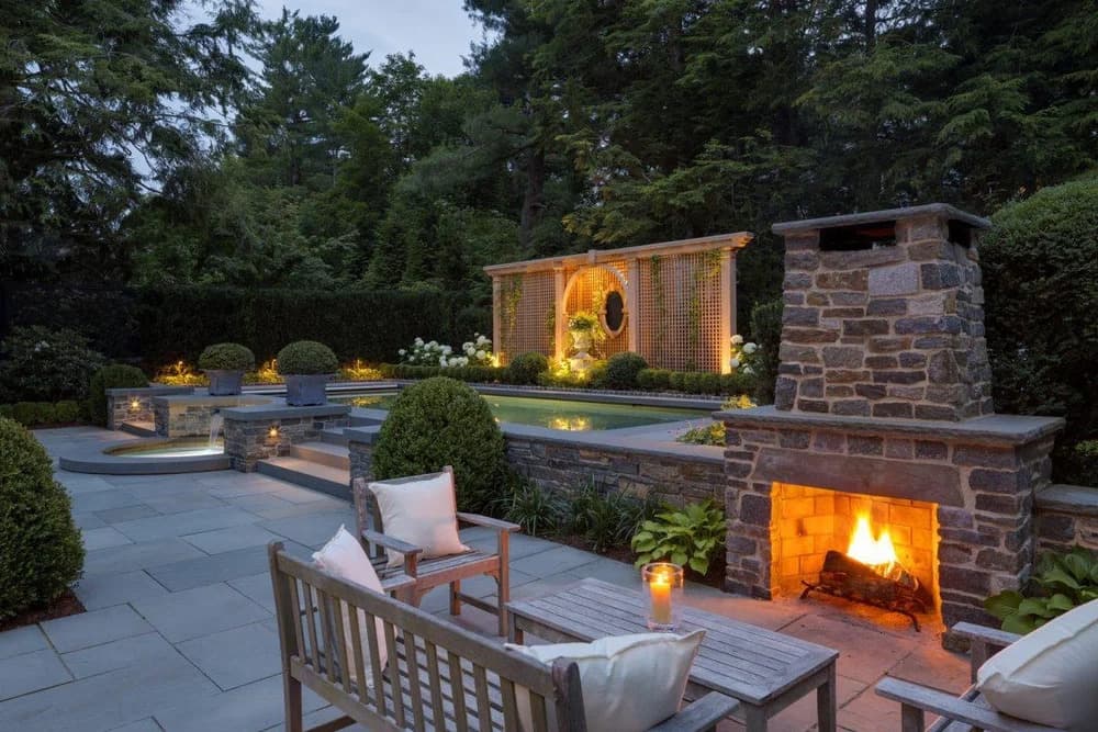 Custom stone walkways in Markham.